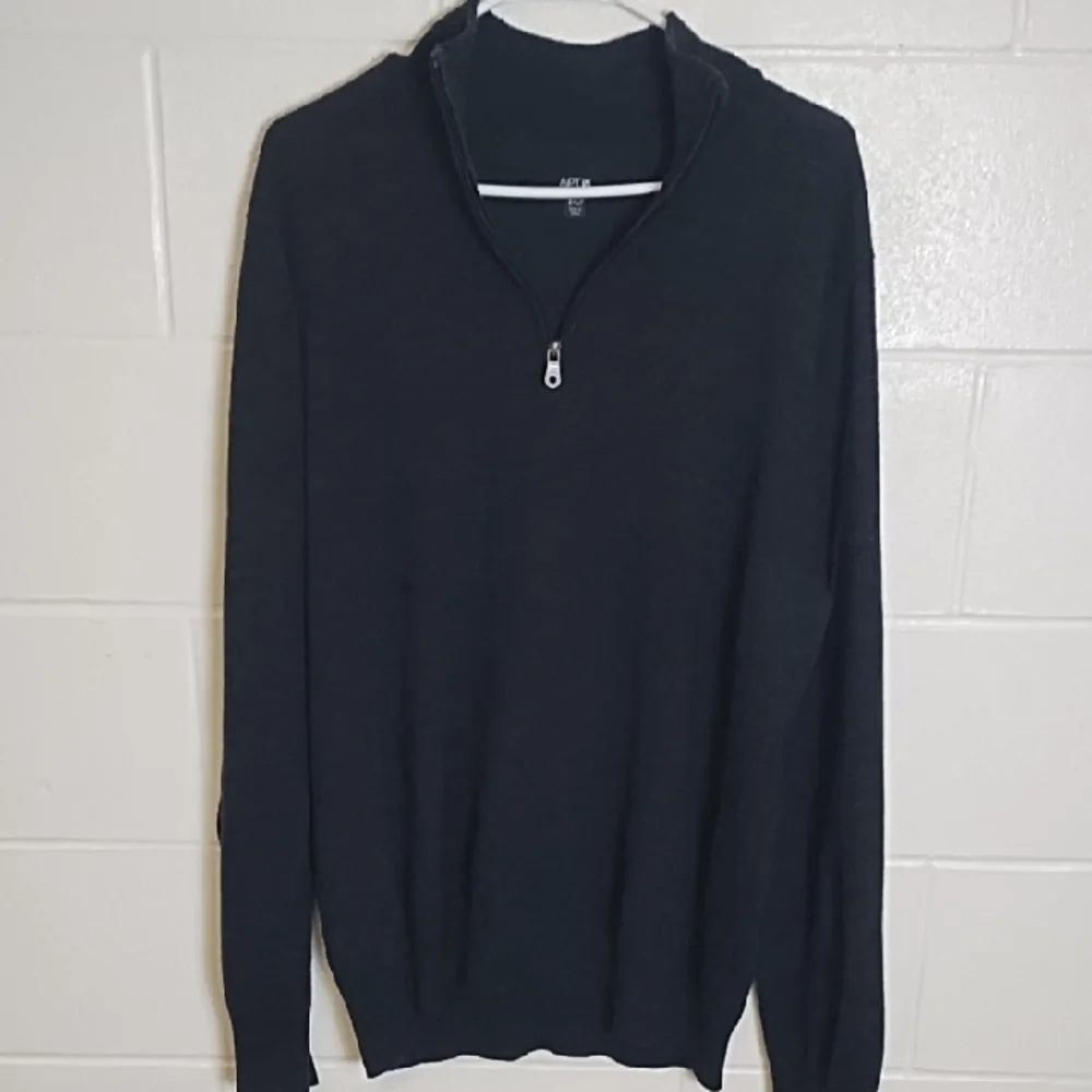 Charcoal Black 1/4 Zip-Up Light weight Sweater Tall